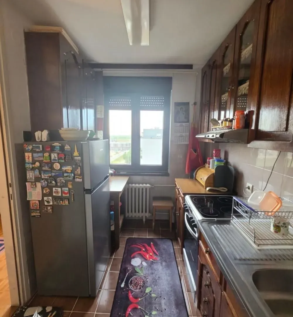 Prodaja, trosoban stan, 75m², Novi Beograd Blok 72, Novi Beograd Sve Podlokacije