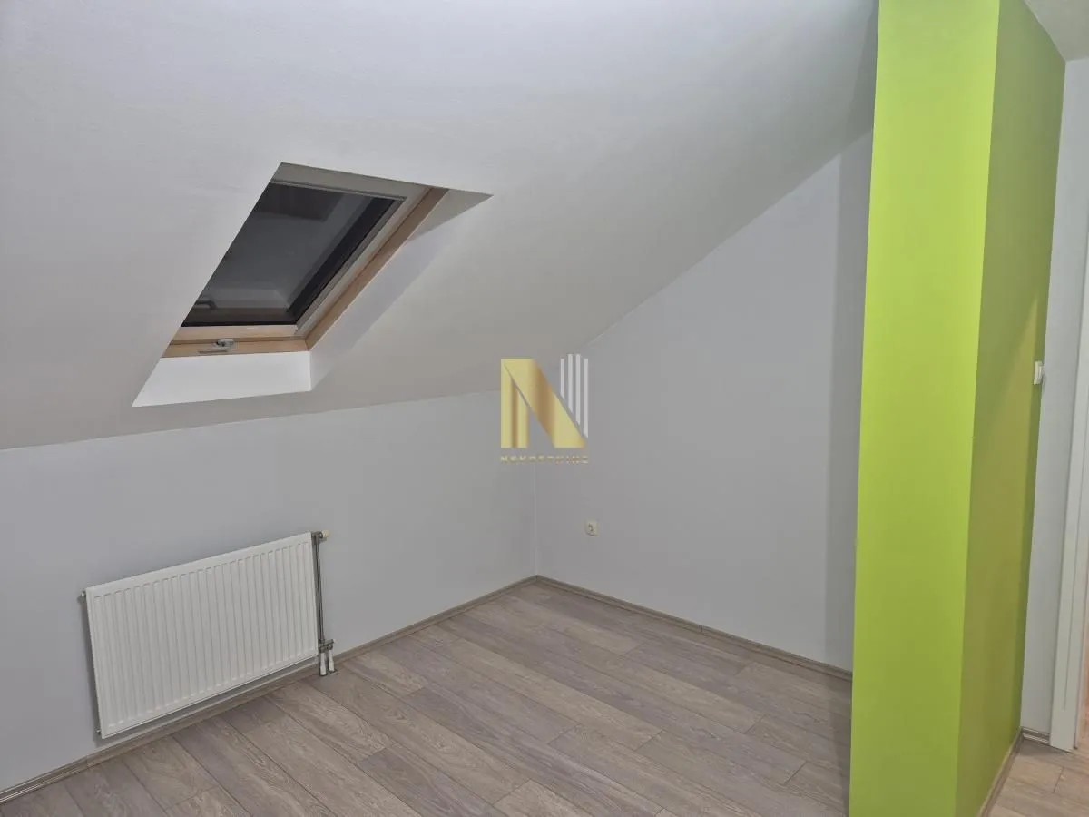 Prodaja, četvorosoban stan, 119m², Nova Detelinara, Novi Sad Sve Podlokacije