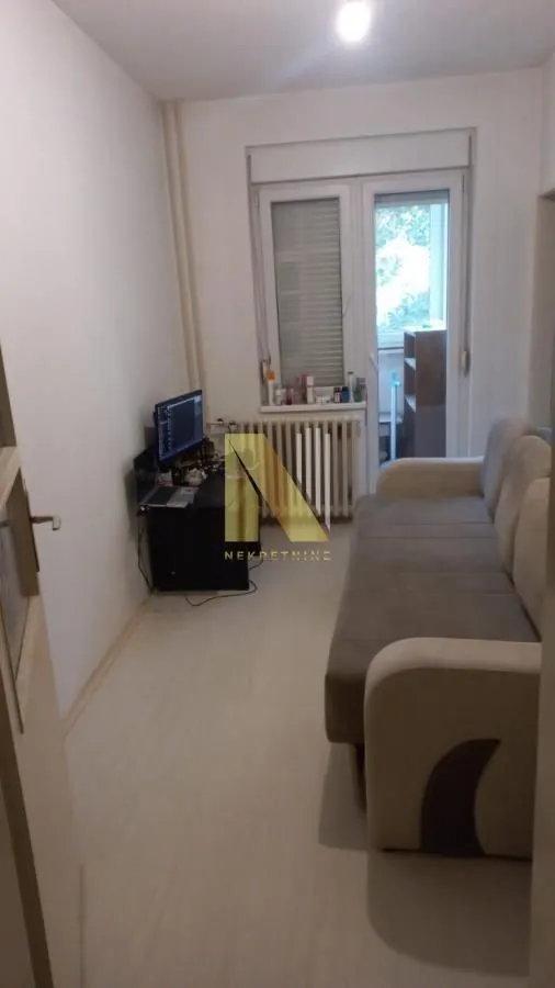 Izdavanje, dvosoban stan, 53m², Detelinara, Novi Sad Sve Podlokacije