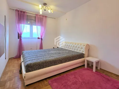 Izdavanje, jednosoban stan, 45m², Stari Aerodrom, Podgorica - image 9