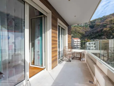 Prodaja, trosoban stan, 212m², Rafailovići, Budva - image 11