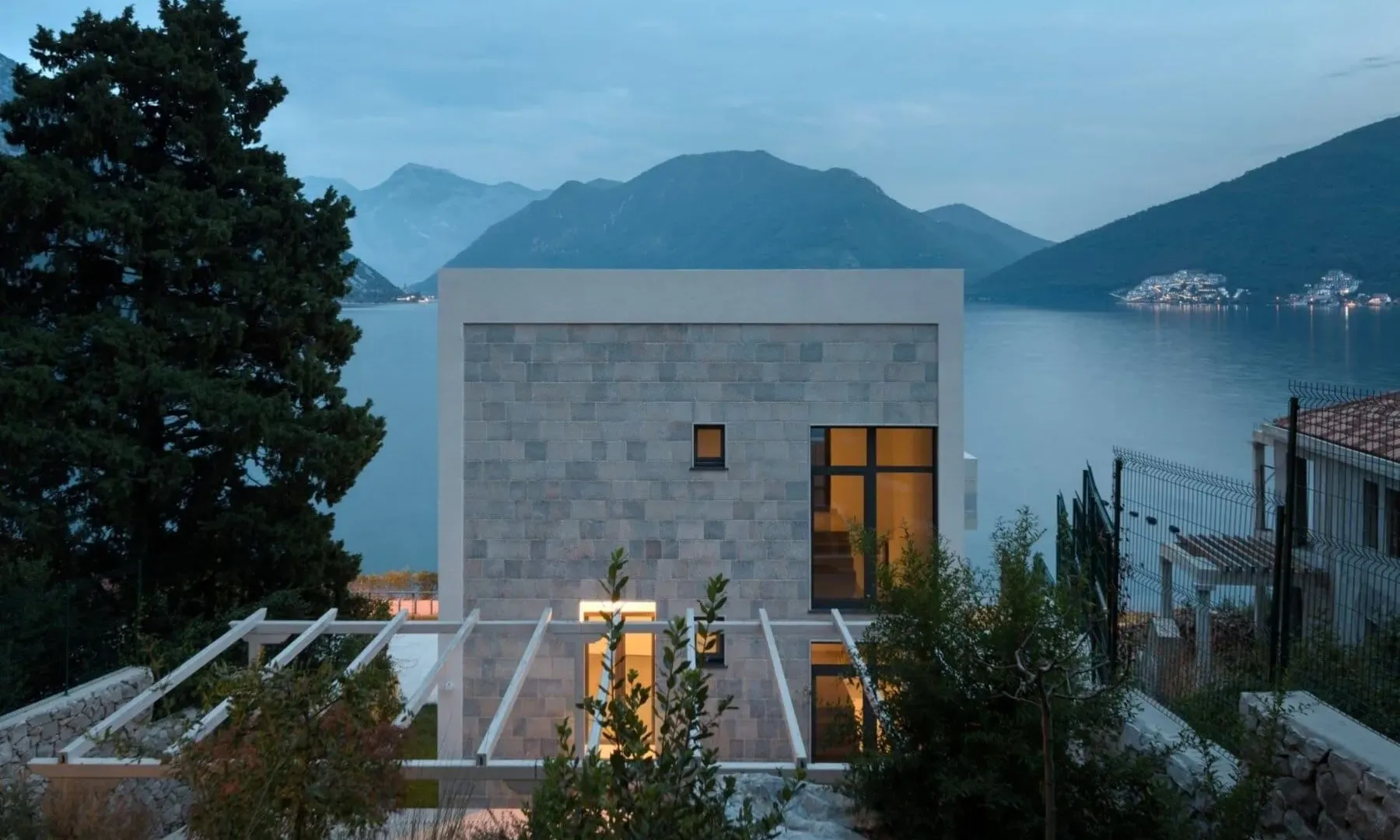 Prodaja, kuća, 669m², Kotor, Crna Gora