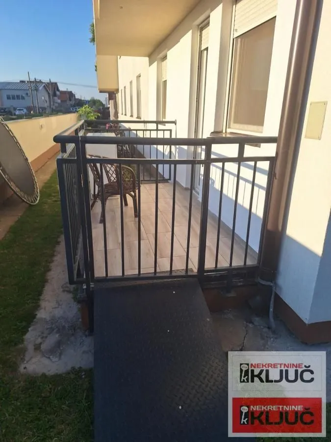 Prodaja, trosoban stan, 74m², Veternička rampa, Novi Sad Sve Podlokacije