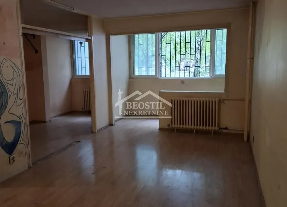 Prodaja, trosoban stan, 59m², Novi Beograd Blok 63, Novi Beograd Sve Podlokacije