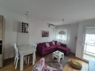 Izdavanje, jednosoban stan, 45m², City Kvart, Podgorica - image 10