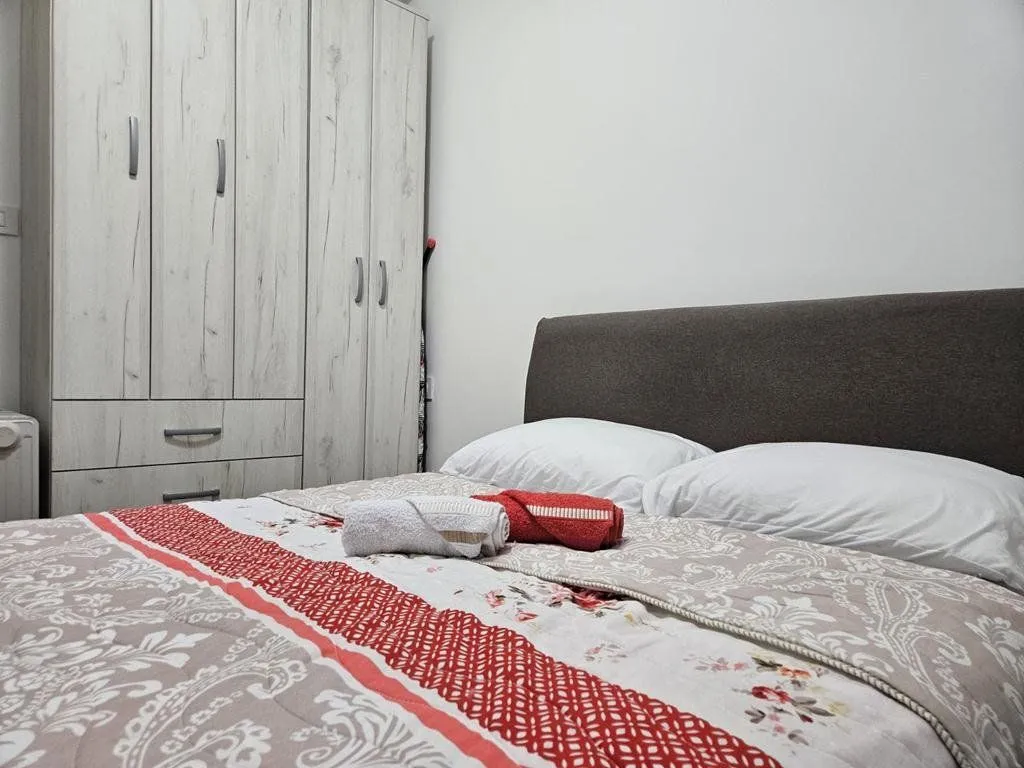 Izdavanje, jednosoban stan, 35m², Ljubović, Podgorica
