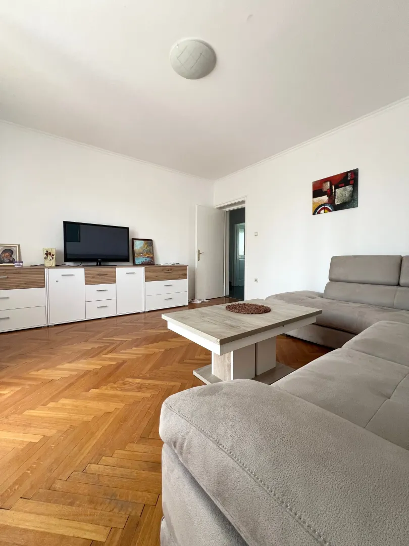 Rent, one bedroom apartment, 60m², Preko Morače, Podgorica