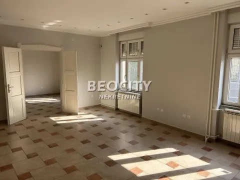 Izdavanje, trosoban stan, 90m², Centar, Novi Sad
