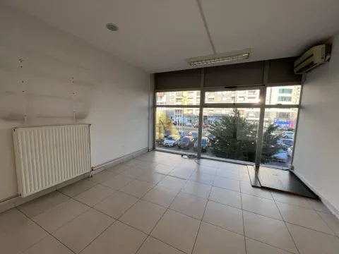 Rent, office space, 95m², Bulevar Evrope, Novi Sad Sve Podlokacije - image 3