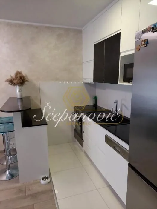 Prodaja, trosoban stan, 89m², Nova Detelinara, Novi Sad Sve Podlokacije