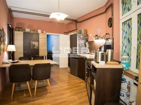 Prodaja, četvorosoban stan, 77m², Skadarlija, Beograd - image 3