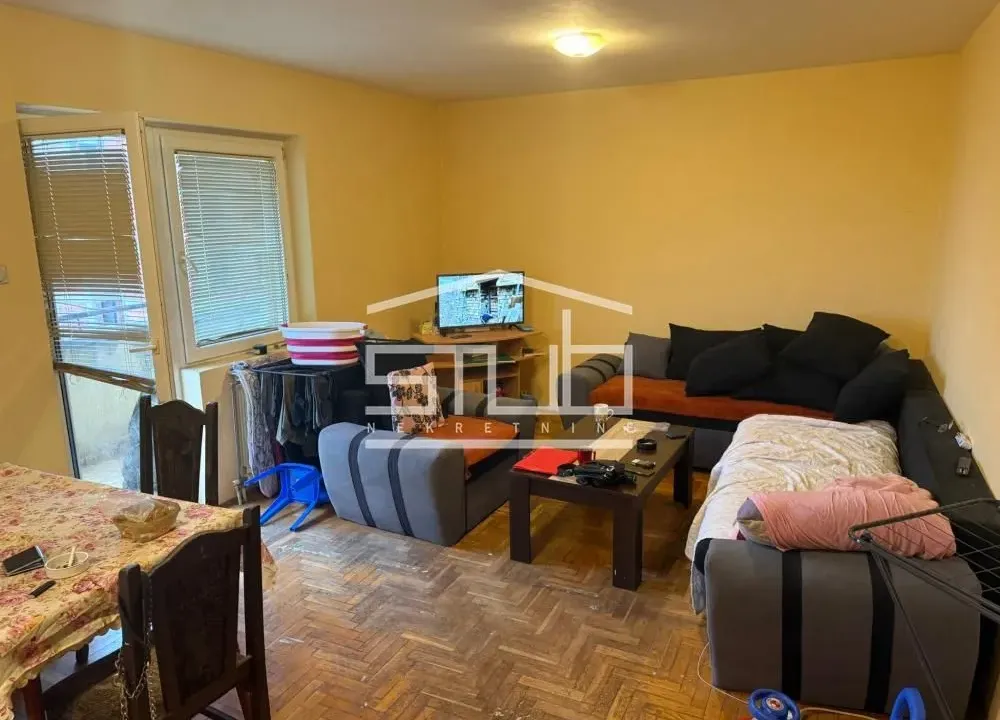 Prodaja, trosoban stan, 59m², Čukarica, Beograd