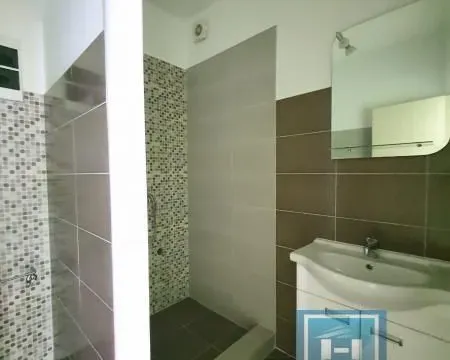 Prodaja, poslovni prostor, 189m², Aqua park, Jagodina - image 25