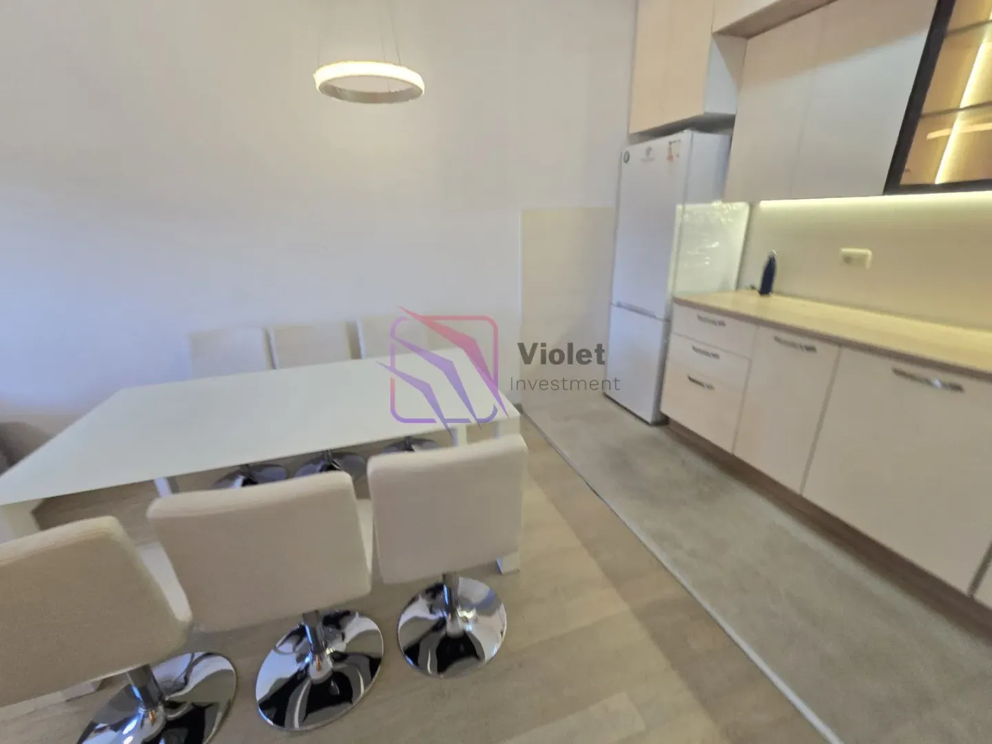Izdavanje, dvosoban stan, 70m², City Kvart, Podgorica
