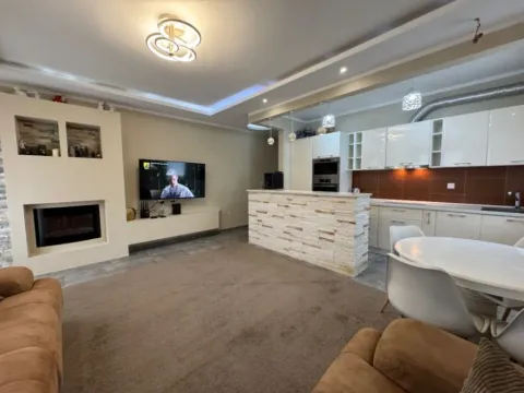 Rent, three bedroom apartment, 100m², Budva, Crna Gora