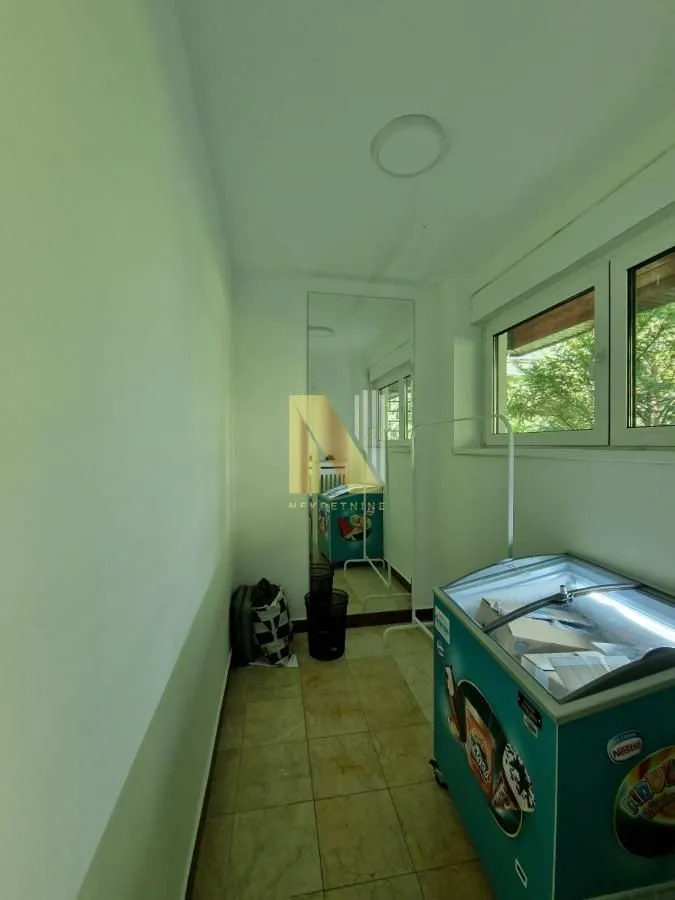 Rent, office space, 200m², Spens, Novi Sad Sve Podlokacije