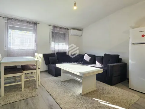 Rent, two bedroom apartment, 50m², Centar, Podgorica - image 1