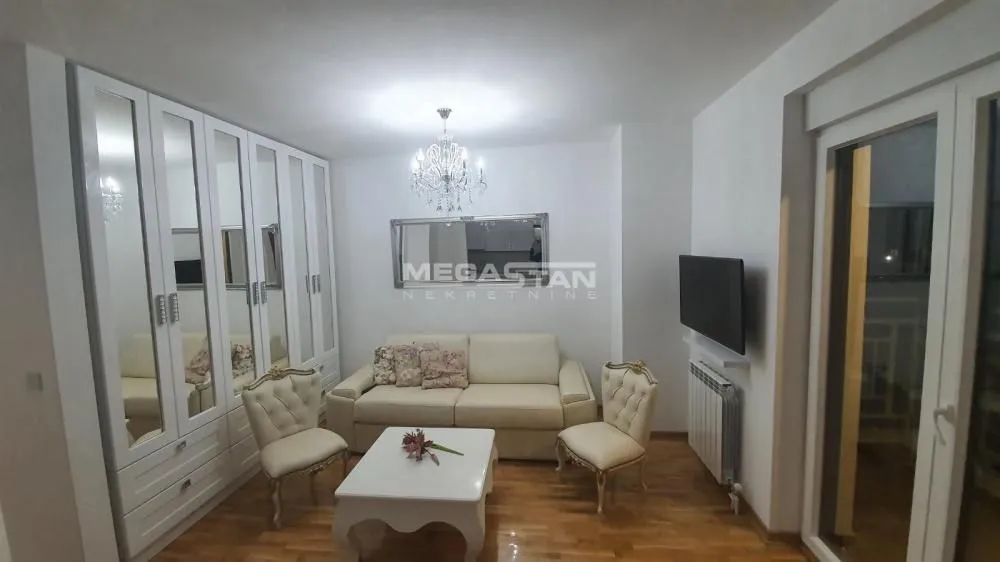 Rent, two bedroom apartment, 50m², Hala Pionir, Palilula Sve Podlokacije