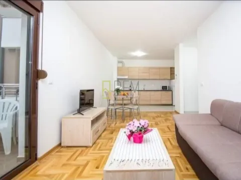 Prodaja, jednosoban stan, 47m², Bečići, Budva - image 2