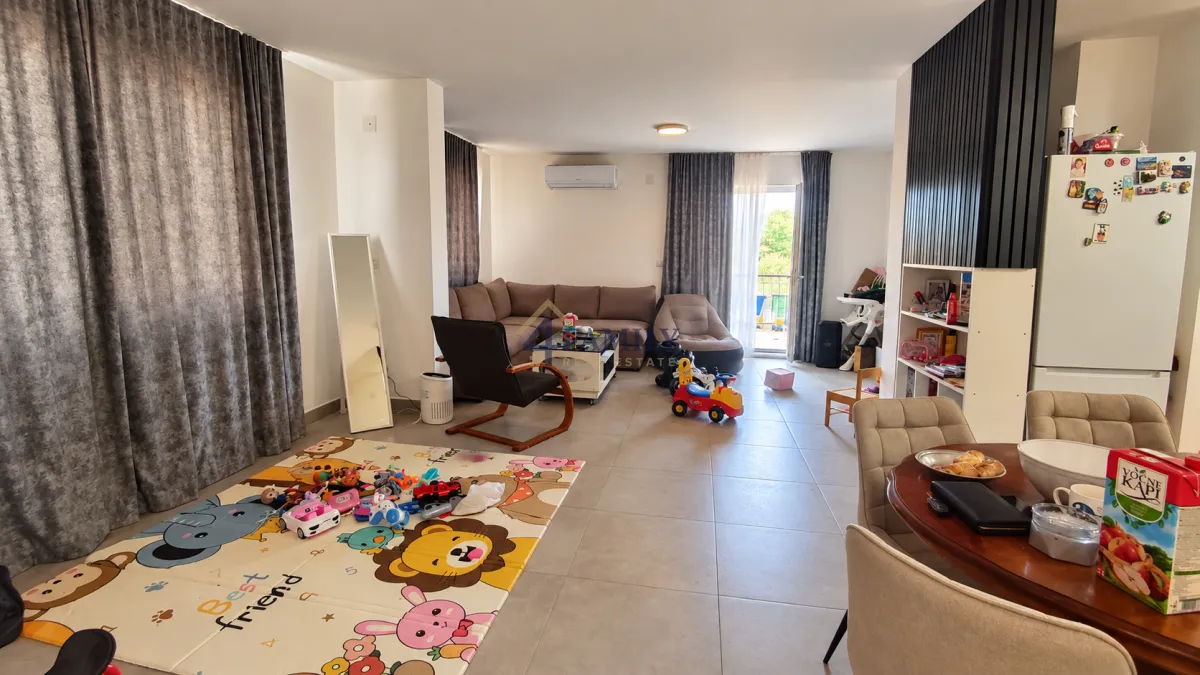 Sale, three bedroom apartment, 87m², Batajnica, Beograd