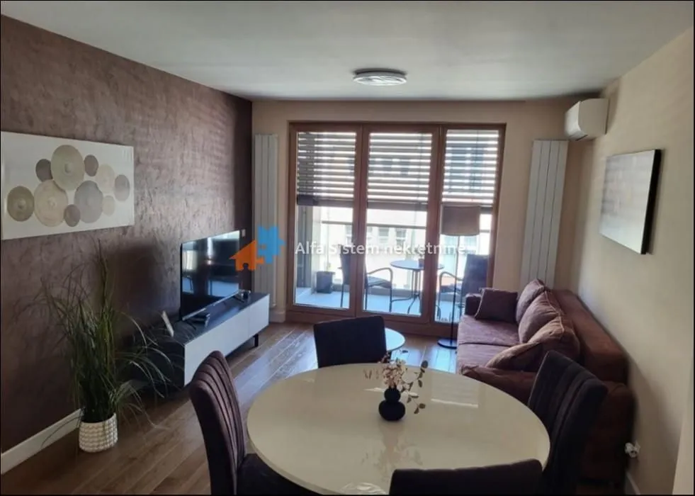 Izdavanje, dvosoban stan, 51m², Lekino Brdo, Voždovac Sve Podlokacije