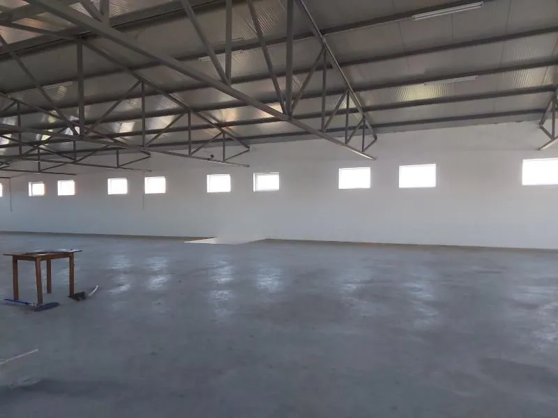 Rent, office space, 1500m², Batajnica, Beograd