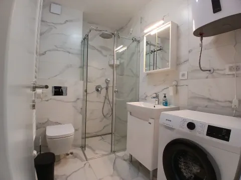 Rent, one bedroom apartment, 31m², Šumice, Beograd - image 12