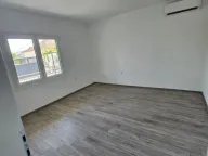 Izdavanje, dvosoban stan, 100m², Masline, Podgorica - image 8