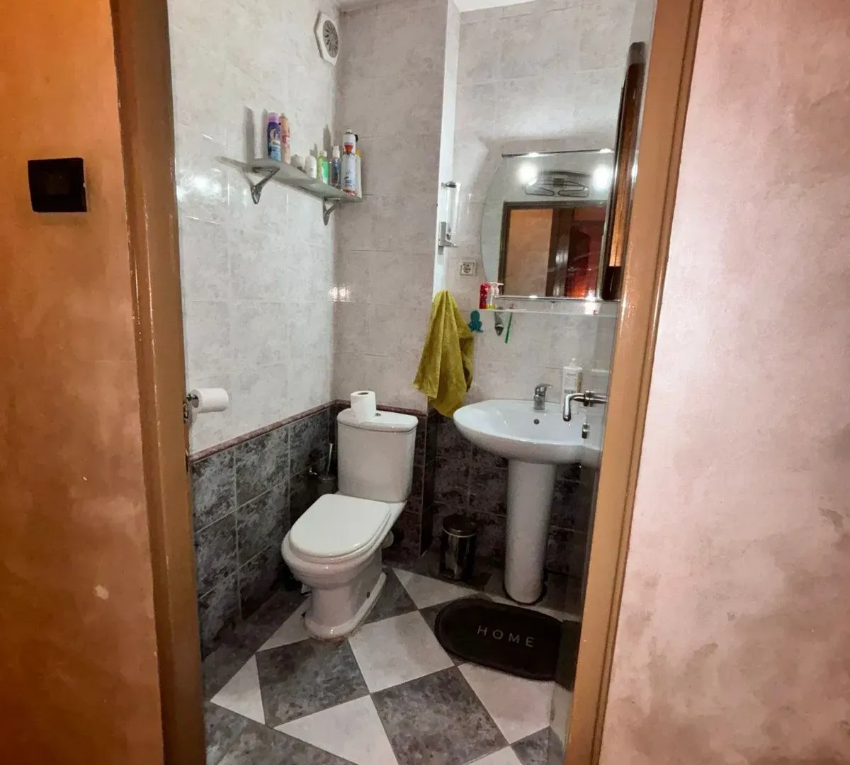 Prodaja, trosoban stan, 74m², Novi Beograd Sve Podlokacije, Beograd