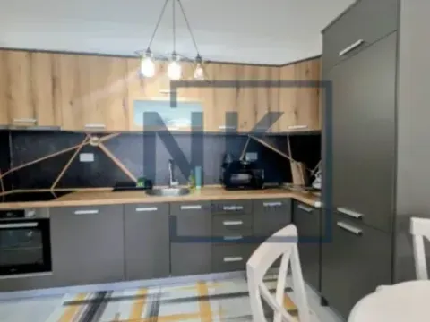 Izdavanje, dvosoban stan, 68m², Stara Varoš, Podgorica - image 8