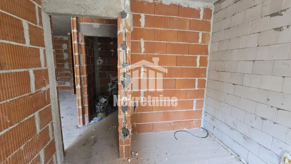 Prodaja, dvosoban stan, 59m², Karaburma, Palilula Sve Podlokacije
