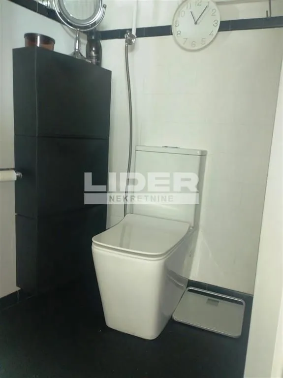 Sale, two bedroom apartment, 43m², Stari Grad, Beograd