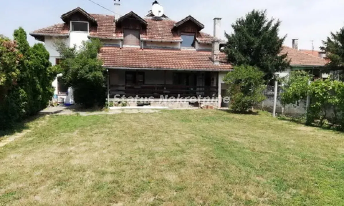 Izdavanje, kuća, 320m², Telep, Novi Sad Sve Podlokacije