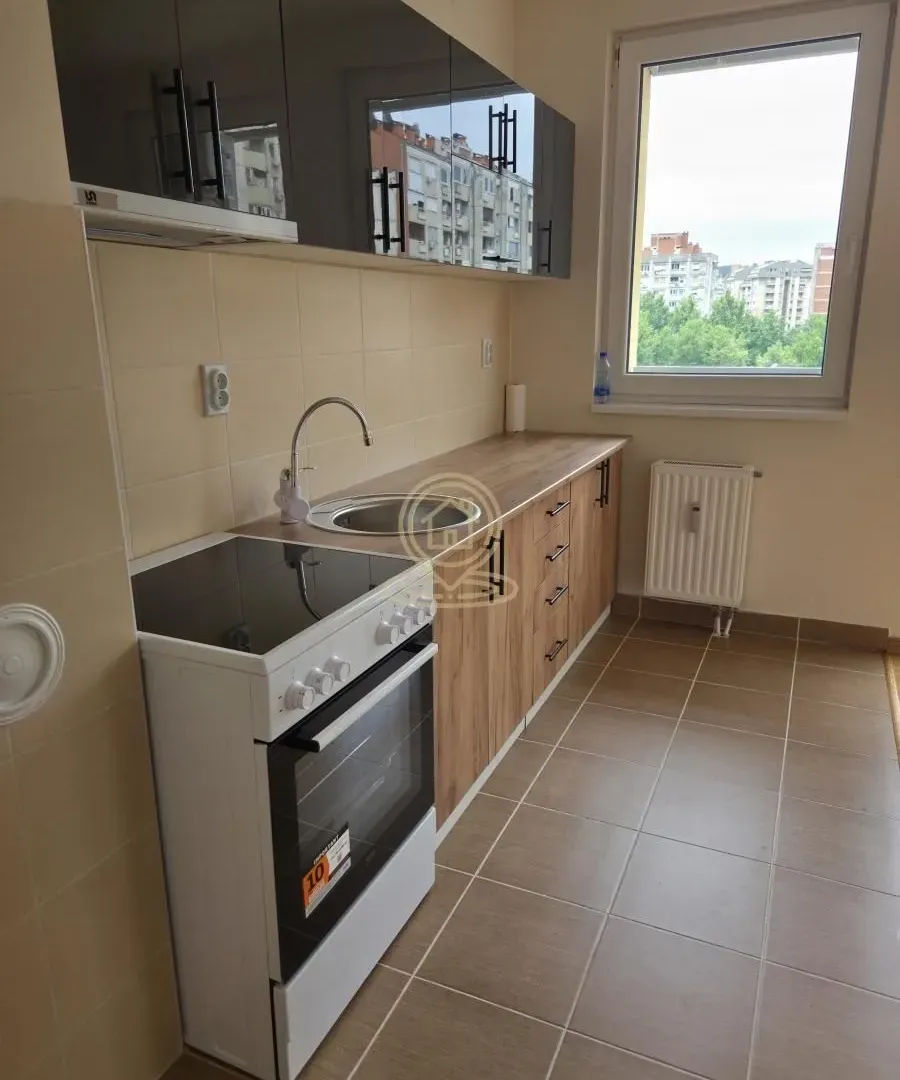 Rent, three bedroom apartment, 86m², Medijana, Niš