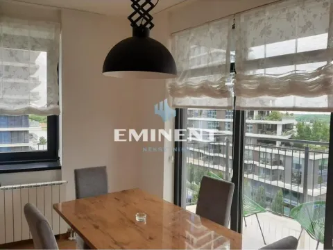 Izdavanje, trosoban stan, 82m², Savski Venac, Beograd - image 3