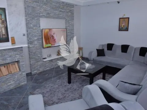 Sale, house, 554m², Mladenovac, Beograd - image 2