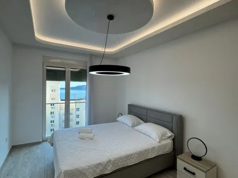 Sale, two bedroom apartment, 74m², Bečići, Budva - image 13