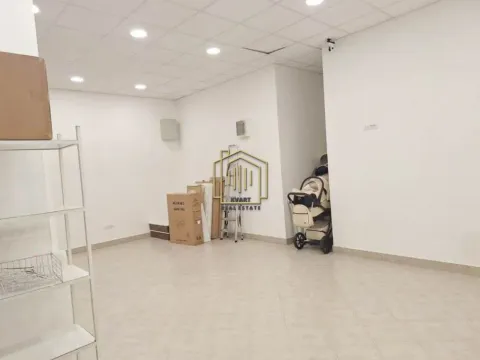 Prodaja, poslovni prostor, 120m², Stari Aerodrom, Podgorica - image 5