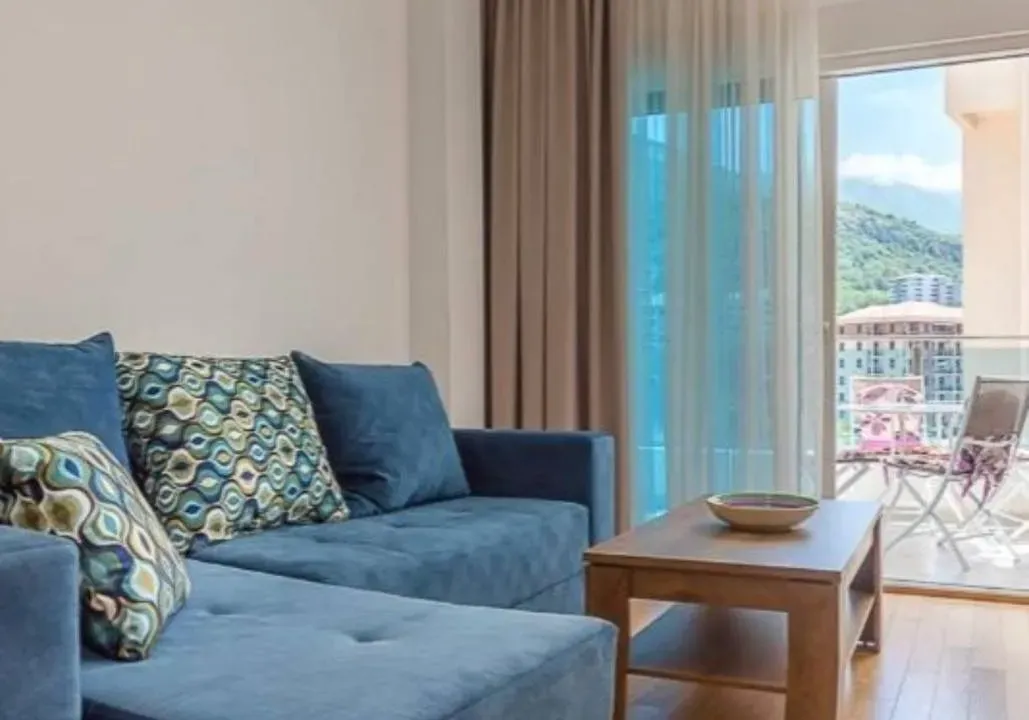 Prodaja, dvosoban stan, 55m², Bečići, Budva