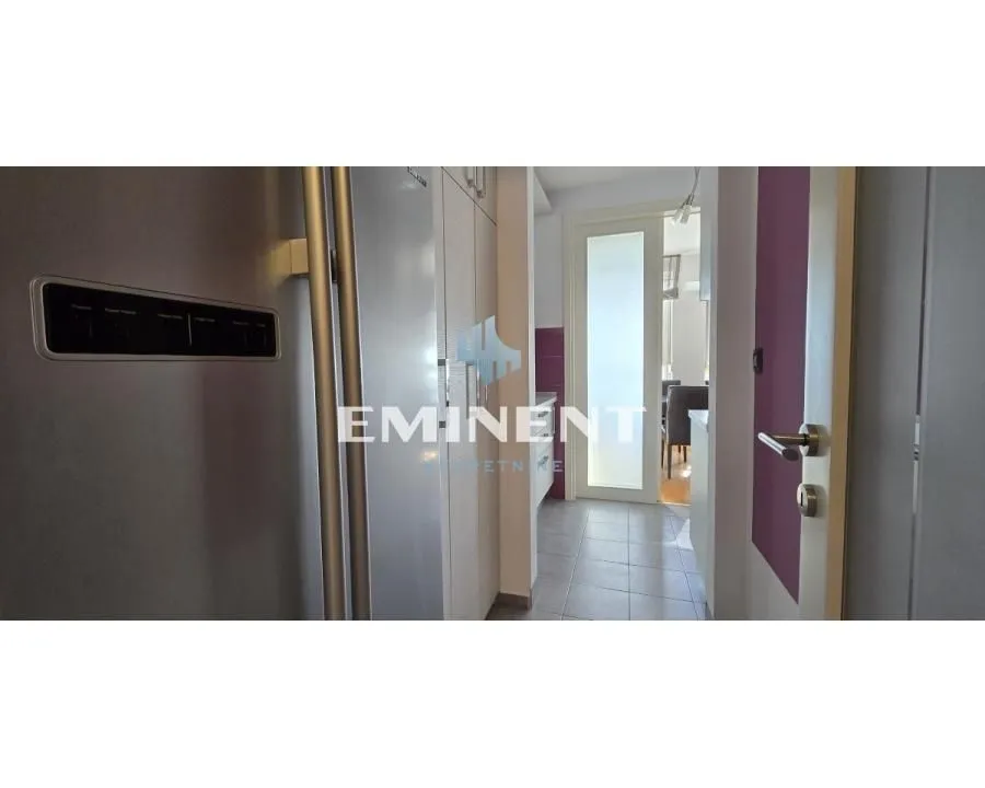 Rent, three bedroom apartment, 100m², Novi Beograd Blok 67, Novi Beograd Sve Podlokacije