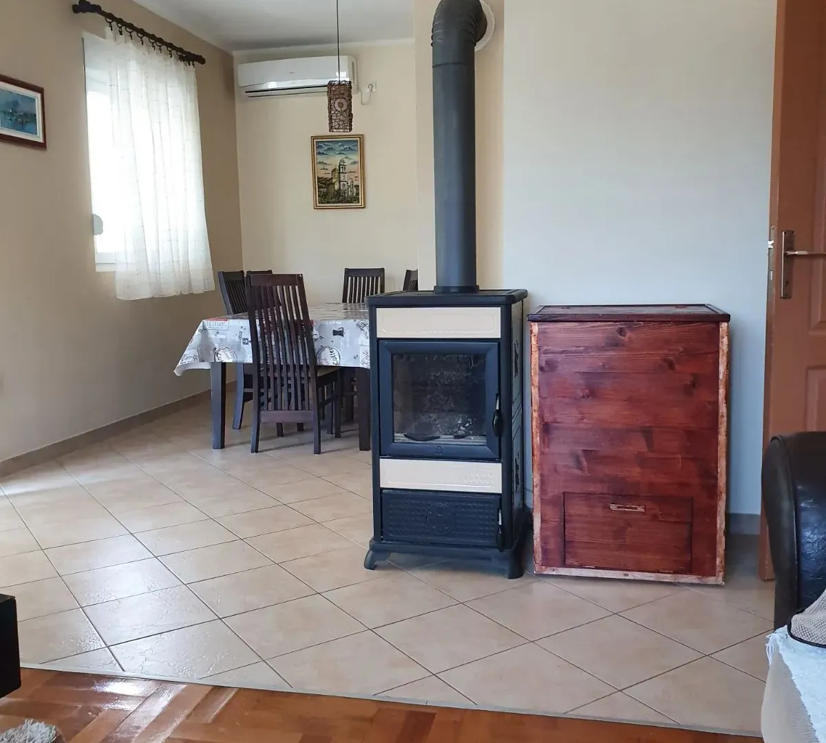 Rent, three bedroom apartment, 100m², Zelenika, Herceg Novi