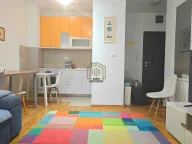 Izdavanje, jednosoban stan, 45m², City Kej, Podgorica - image 8