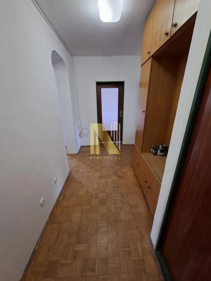 Prodaja, četvorosoban stan, 95m², Sajmište, Novi Sad