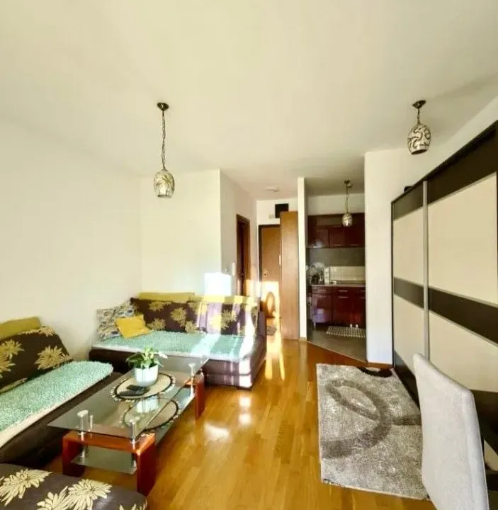 Rent, studio apartment, 36m², City Kvart, Podgorica