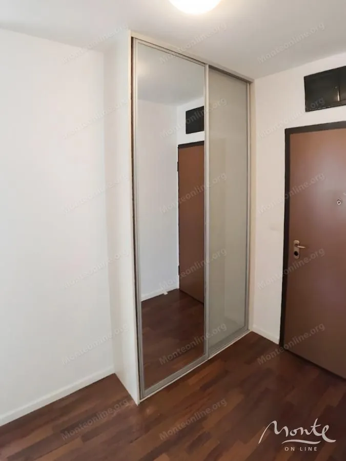 Prodaja, dvosoban stan, 75m², City Kvart, Podgorica