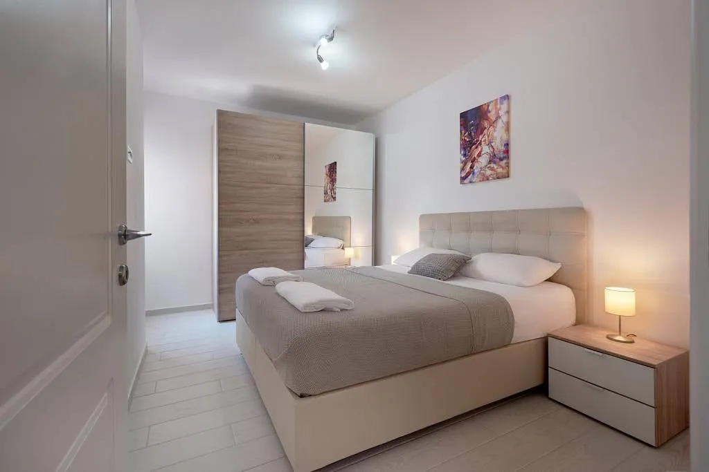 Sale, three bedroom apartment, 55m², Pržno, Budva