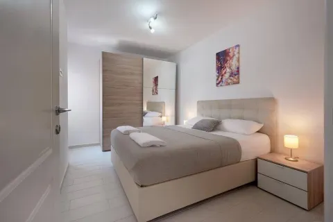 Sale, three bedroom apartment, 55m², Pržno, Budva - image 10