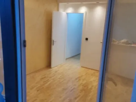 Prodaja, jednosoban stan, 32m², Zemun Sve Podlokacije, Beograd - image 3