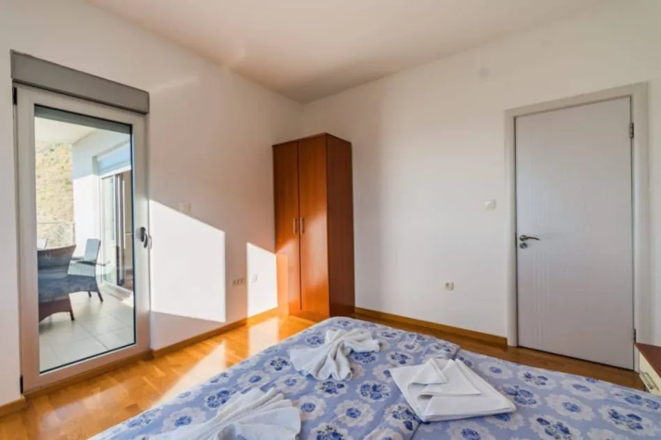 Sale, two bedroom apartment, 75m², Rafailovići, Budva
