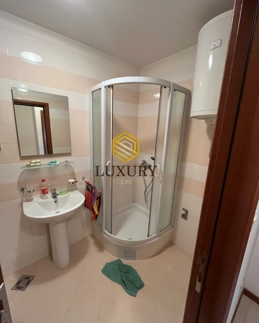 Prodaja, jednosoban stan, 44m², Stari Aerodrom, Podgorica